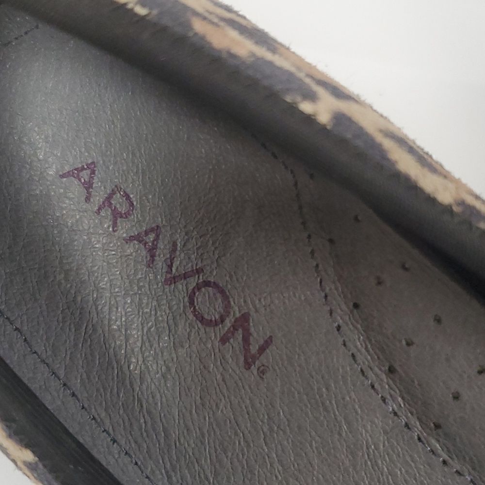 ARAVON Leopard Pumps - Size 8‎ - Picture 5 of 11